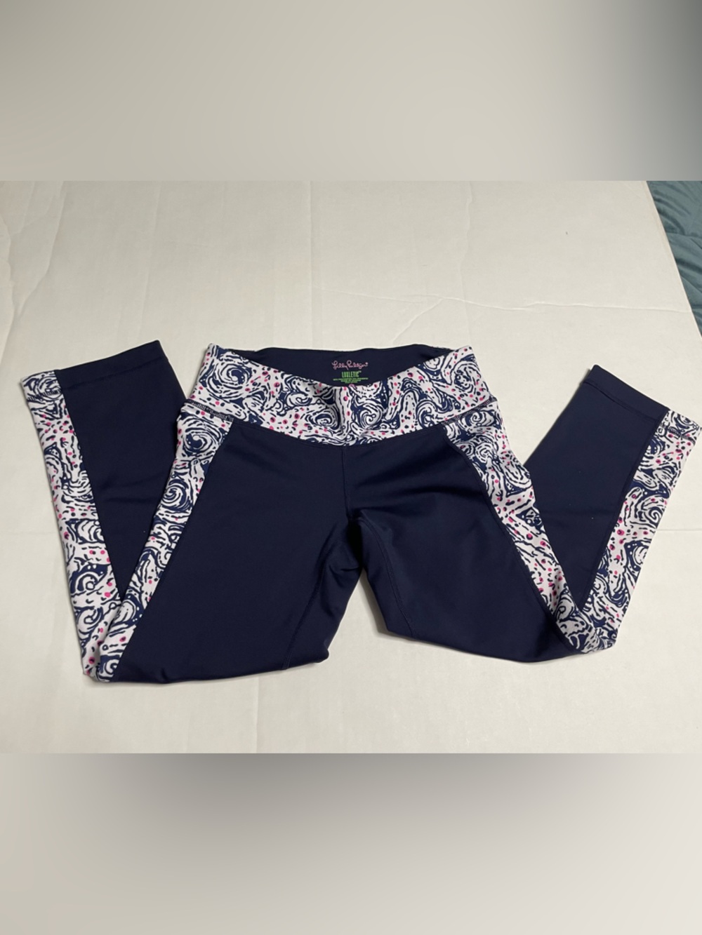 Lilly Pulitzer Cropped Leggings Small